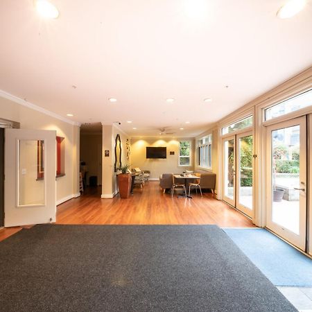 Modern Downtown Top Floor Penthouse With Bay Views Seattle Dış mekan fotoğraf